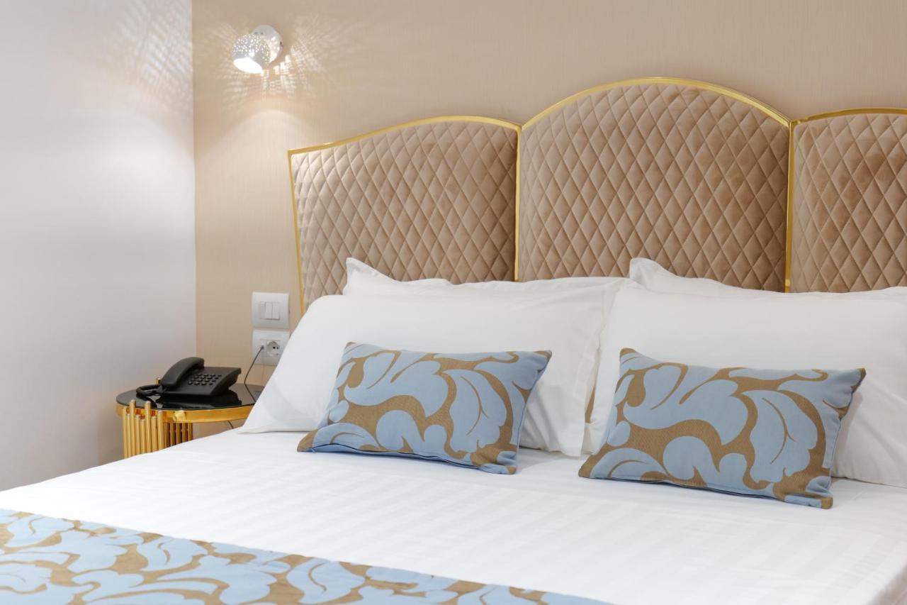 Deluxe Double Room Balcony