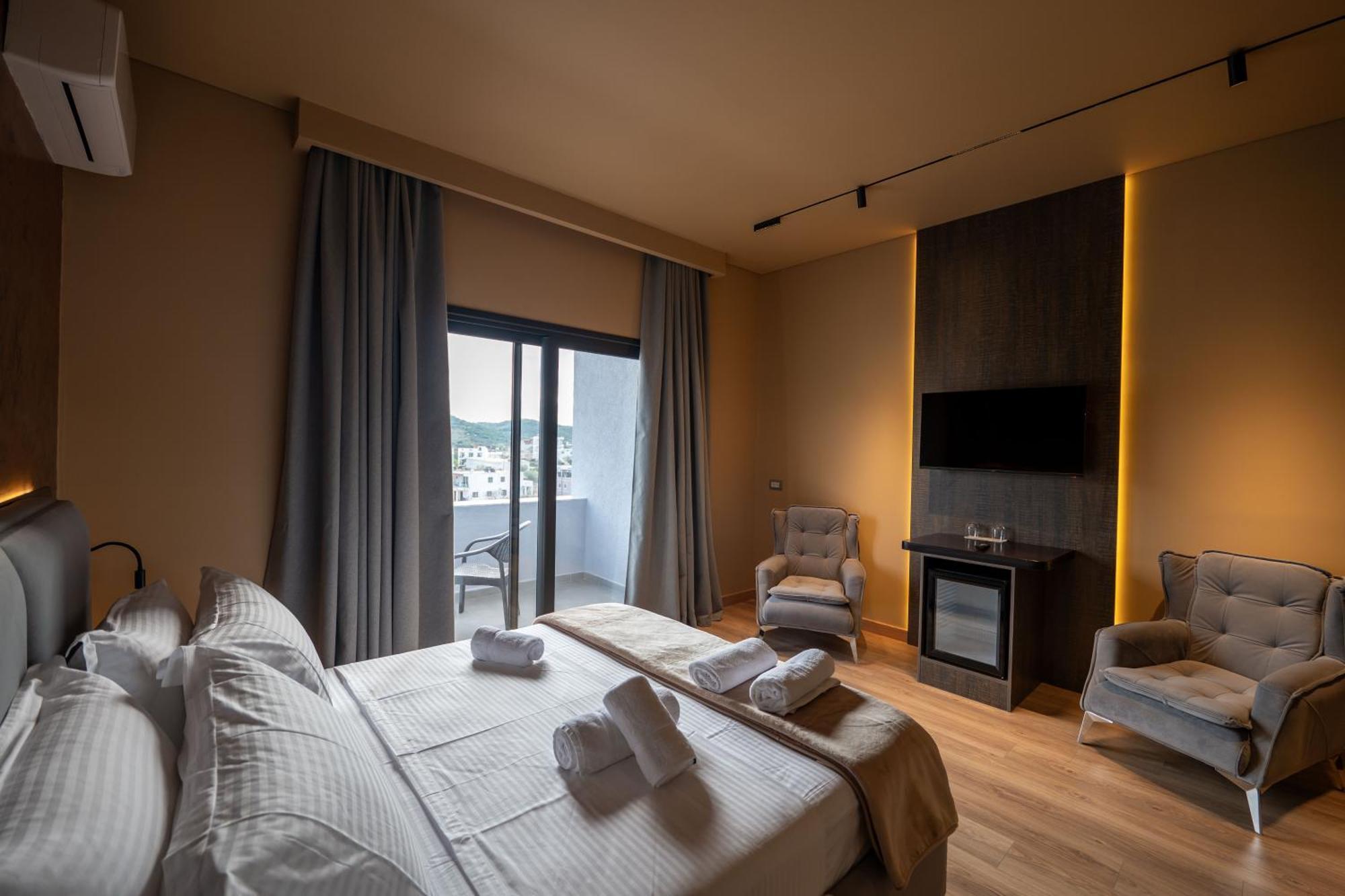 Deluxe Double Room Balcony