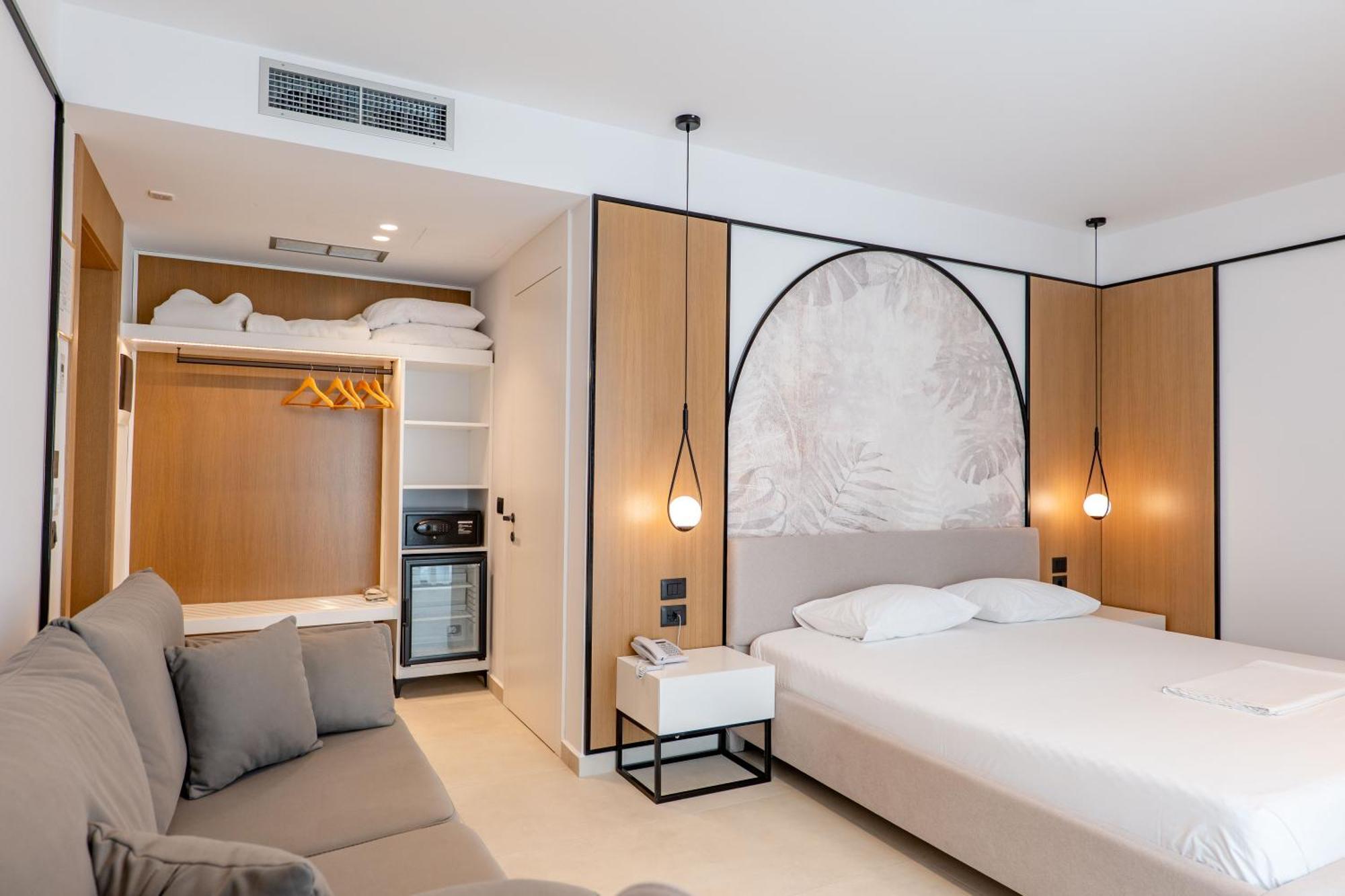 Deluxe Double Room Balcony