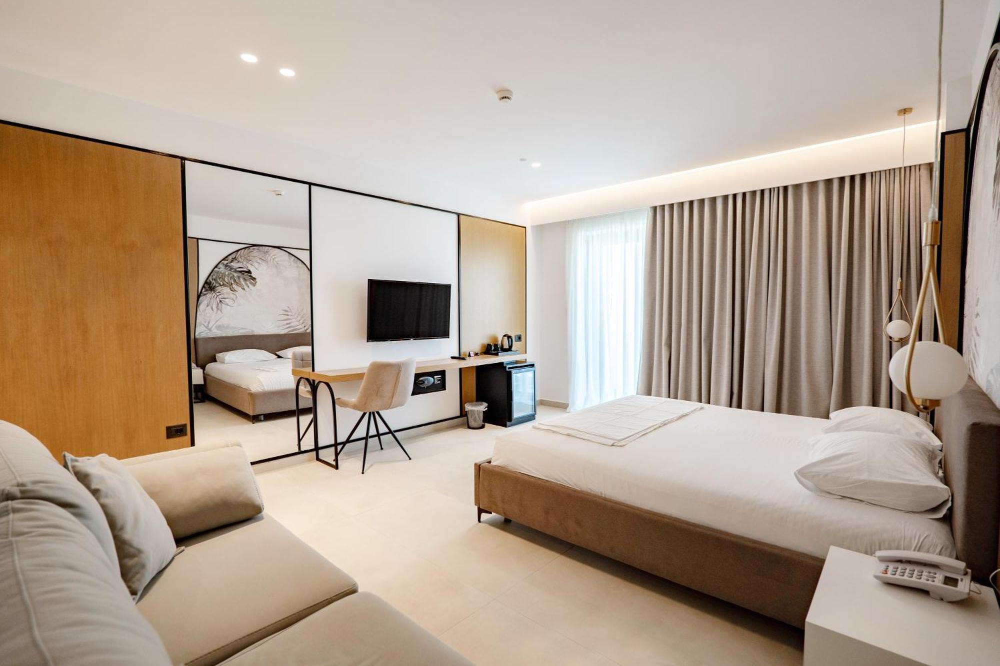 Superior Double Room Balcony