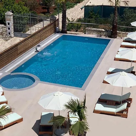 Blue Water Hotel Ksamil-2