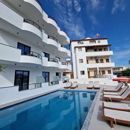 Monel Hotel-2