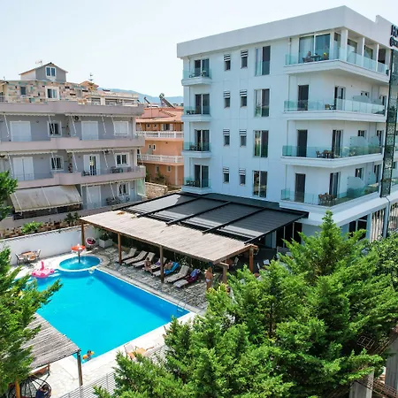 6 Milje Hotel-3