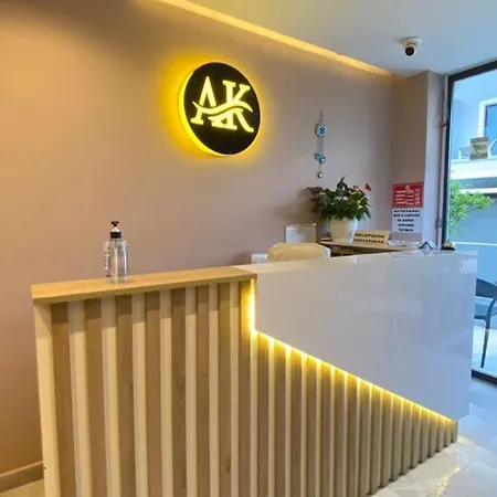 Hotel Adriatik Ksamil-3