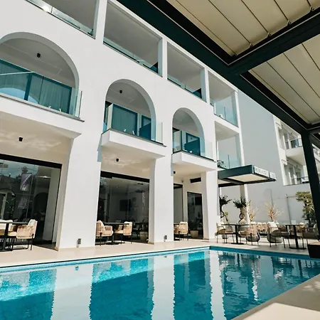 Colosseum Hotel-2